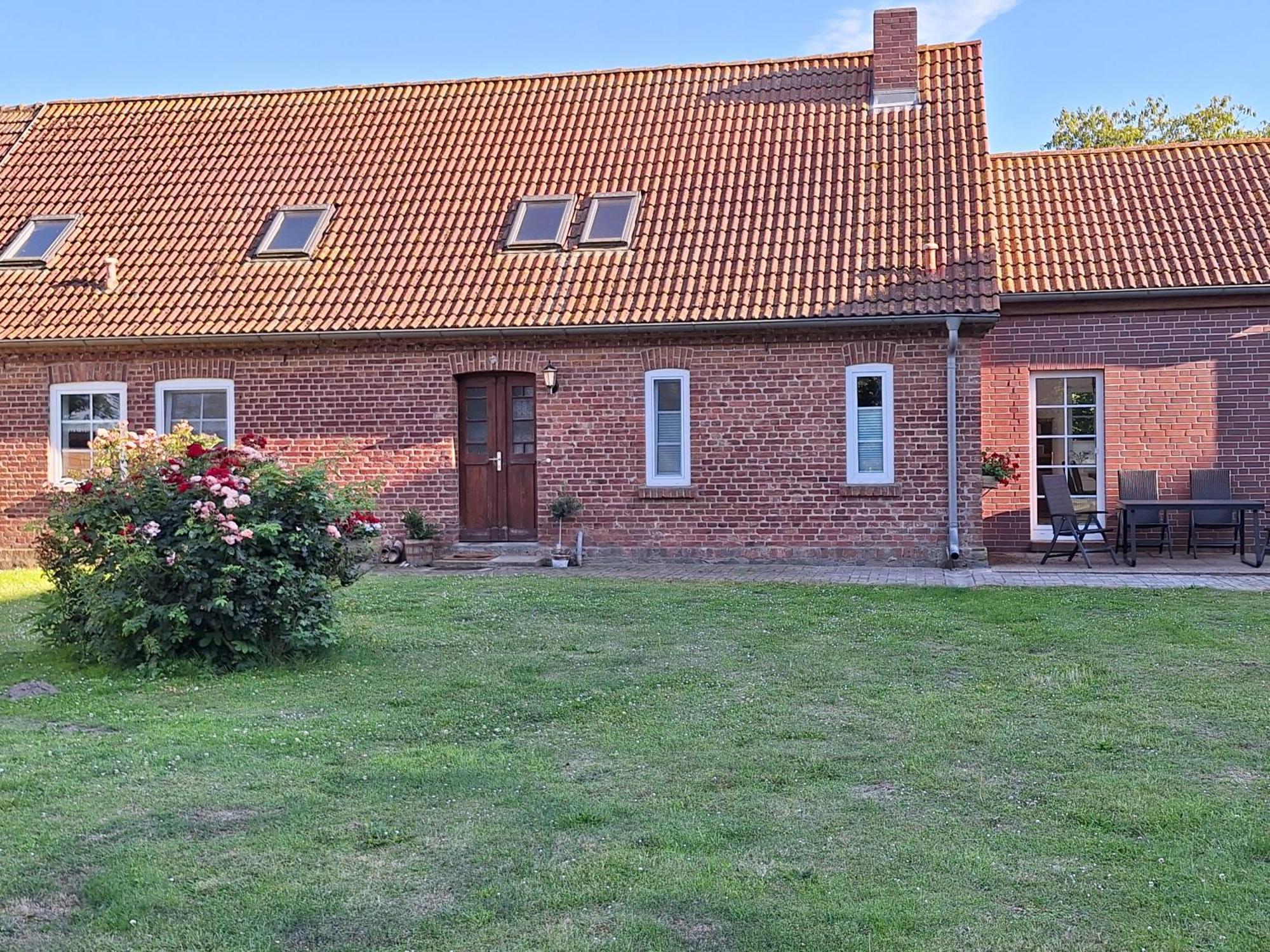Das Apfelhaus Rappin Buitenkant foto